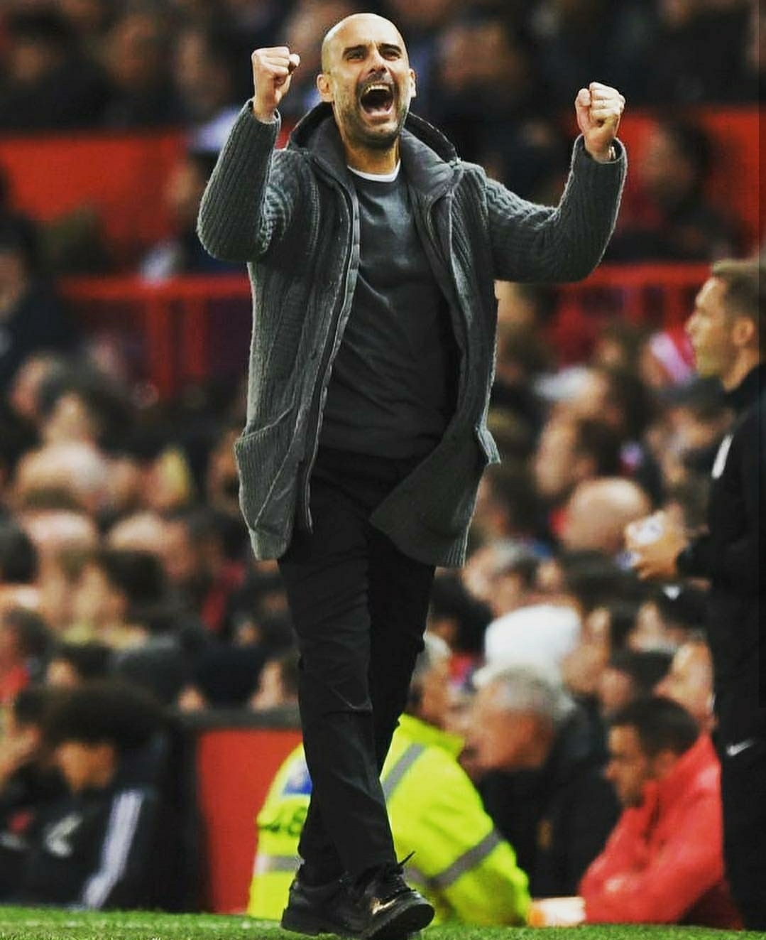 仅帮助她更 仅帮助她更